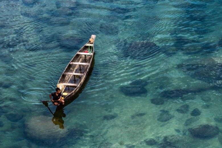 Crystal clear waters at Shnongpdeng